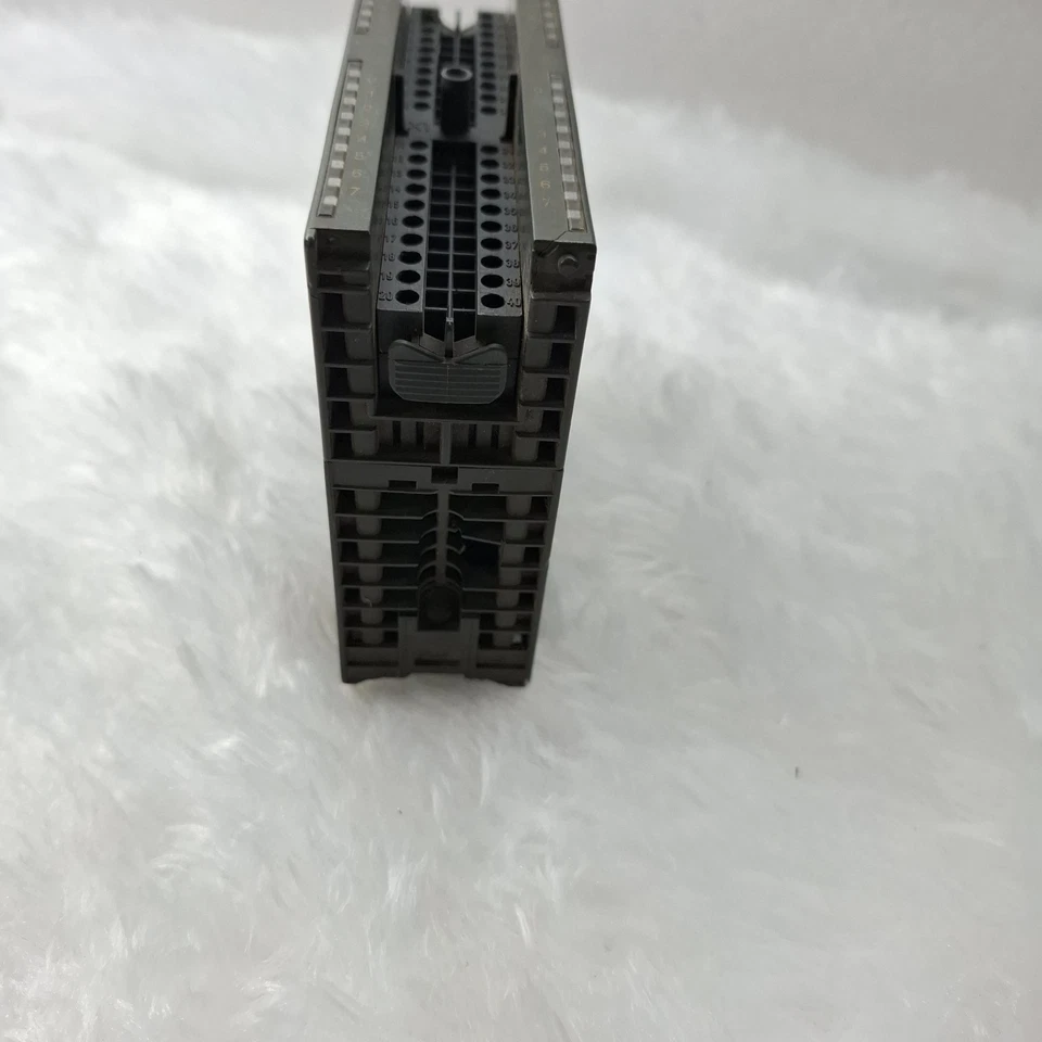 SIEMENS SIMATIC S7 6ES7 321-1BL00-0AA0 E-Stand : 02 6ES73211BL000AA0